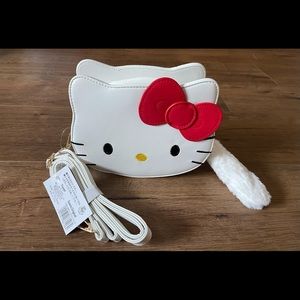 HELLO KITTY-NWT Faux Leather Crossbody Handbag